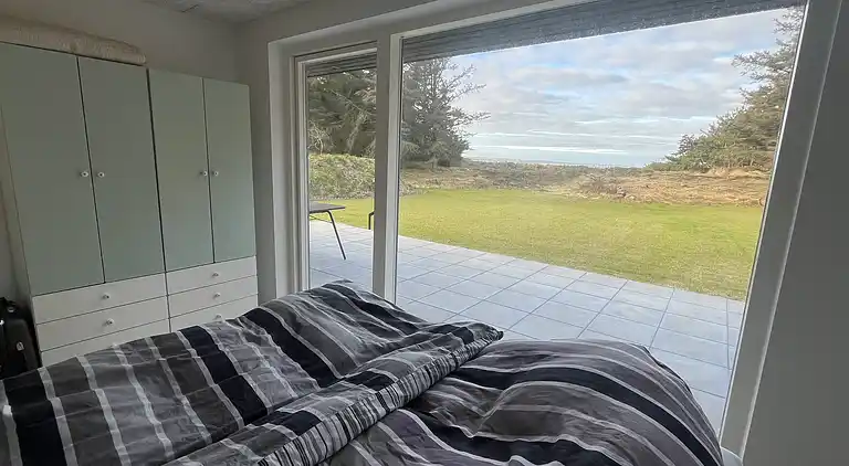 1. række totalrenoveret ejendom ved Limfjorden