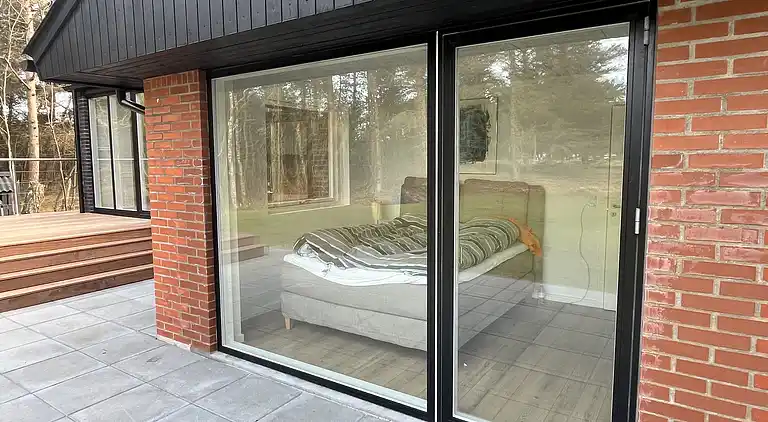 1. række totalrenoveret ejendom ved Limfjorden