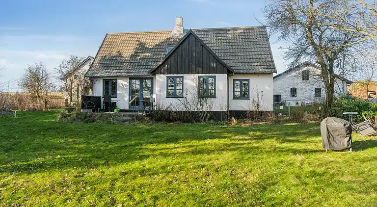 Dejligt sommerhus nær Gudhjem
