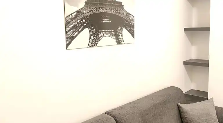 Luxuszimmer 42m in der Nähe der Innenstadt und aller