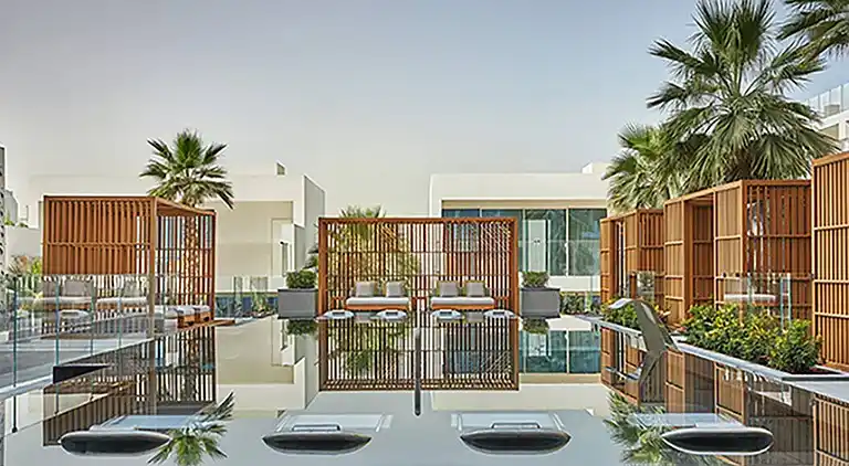 Opulentes Apartment mit 2 Schlafzimmern in Five Palm