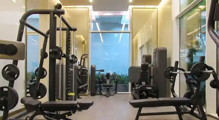 Opulentes Apartment mit 2 Schlafzimmern in Five Palm