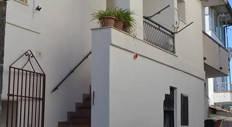 Erasippe en el pueblo de Moschetta