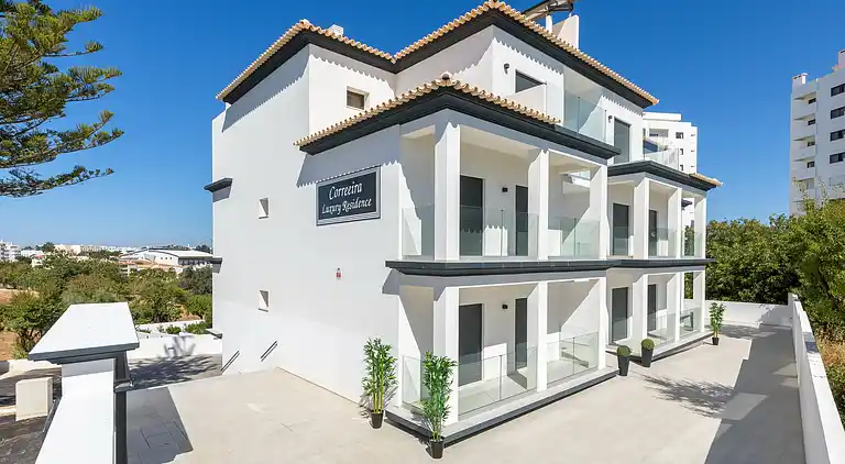 Correeira Luxusresidenz T2 C-Albufeira, Pools, Wifi, Grill,