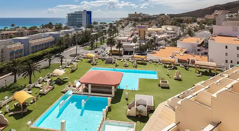 Apartments Palm Garden