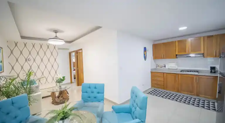 Fully Equipped New 2br Apt-dt–2mins To The Beach