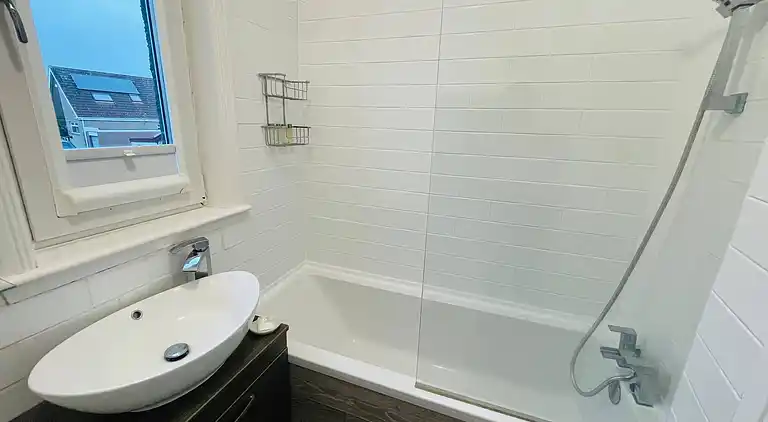 1 Schlafzimmer Pet Friendly Apt Wd Free Wifi, Parkplatz,