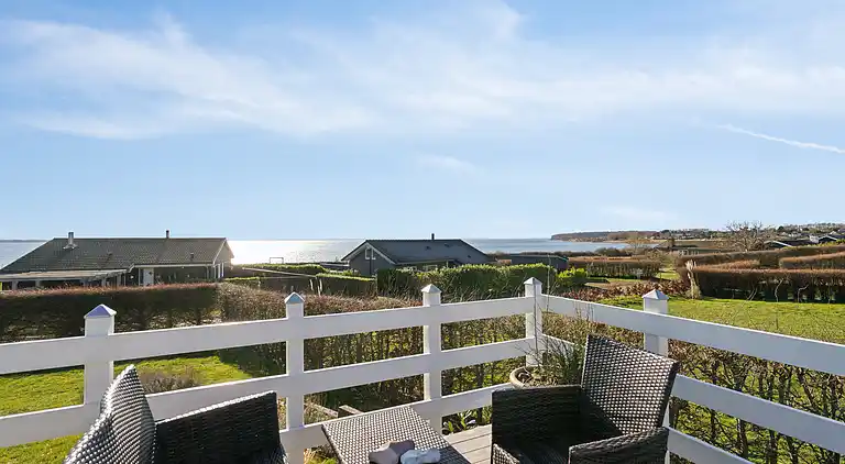 Schönes Ferienhaus mit Meerblick