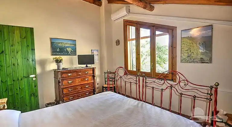 Villa 6 Personen Ostsizilien mit großem Garten zwischen Ätna