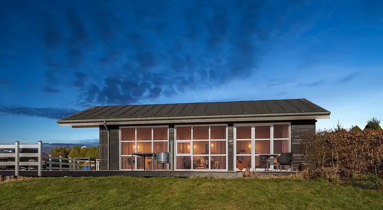 Schönes Ferienhaus mit Meerblick