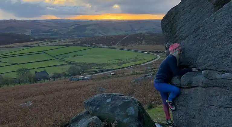 Cosy cottage sleeps 6 suit families, contractors, couples