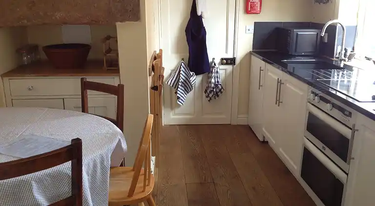 Duken Courtyard Cottage self catering holiday cottage in