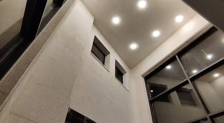 Luxuszimmer 44 m in der Nähe der Innenstadt und aller