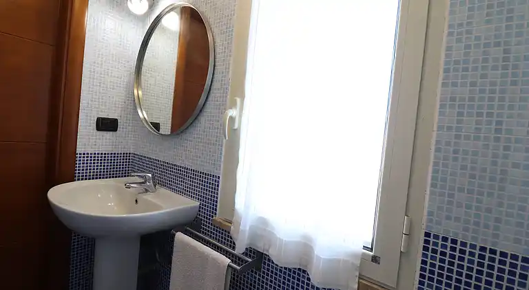 Casa Wanda – Geräumige Ferienwohnung mit Panoramaterrasse