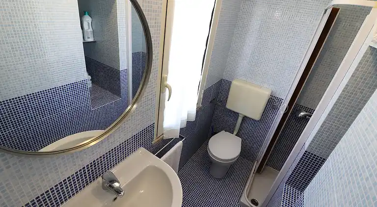 Casa Wanda – Geräumige Ferienwohnung mit Panoramaterrasse