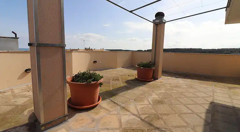 Casa Wanda – Geräumige Ferienwohnung mit Panoramaterrasse