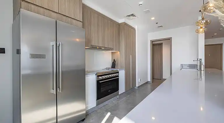 Tout neuf, Élégant 2br M, Vues imprenables sur la marina