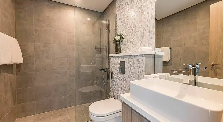 Tout neuf, Élégant 2br M, Vues imprenables sur la marina