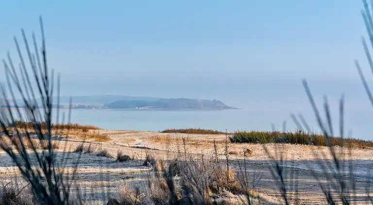 Dejligt sommerhus med havudsigt og pool