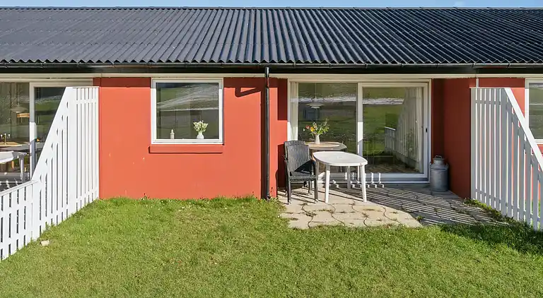 Nyrenoveret ferieperle tæt på strand og natur