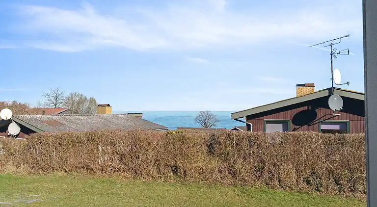 Nyrenoveret ferieperle tæt på strand og natur