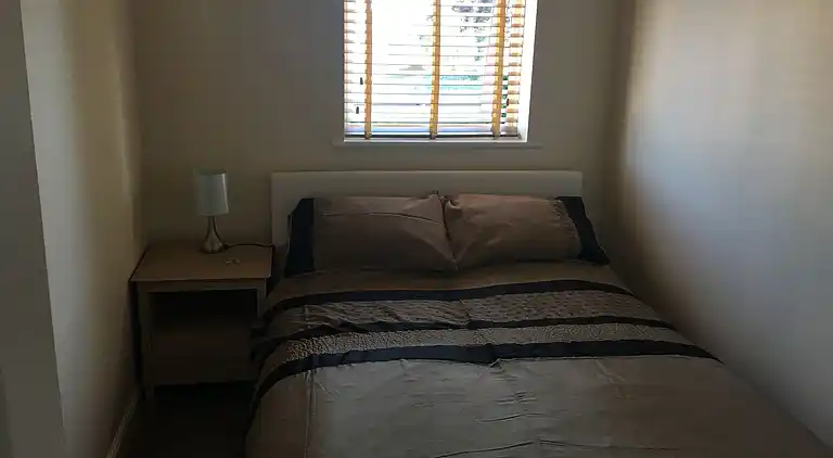 Eaton Ford Green Apartment