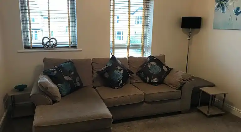 Eaton Ford Green Apartment