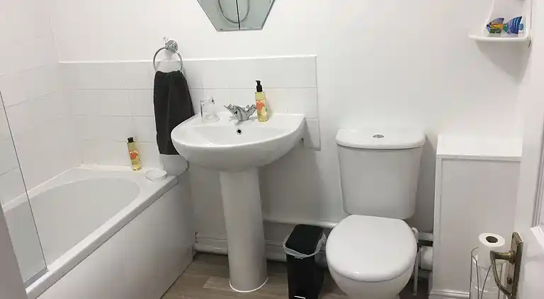 Eaton Ford Green Apartment