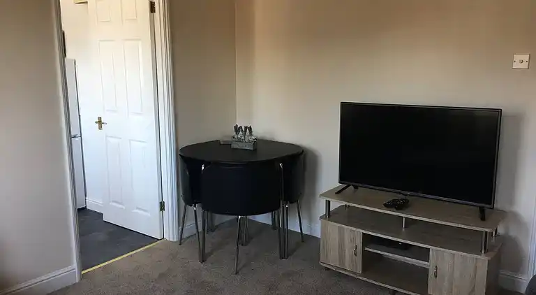 Eaton Ford Green Apartment