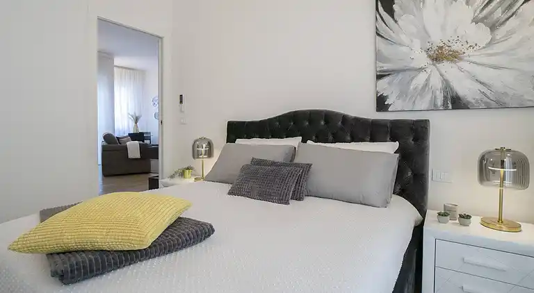 Charming & modern 3br apt in the heart of Asti