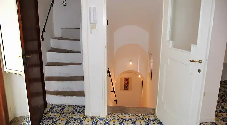 Belvedere-Haus mit Panoramaterrasse am Golf von Gaeta