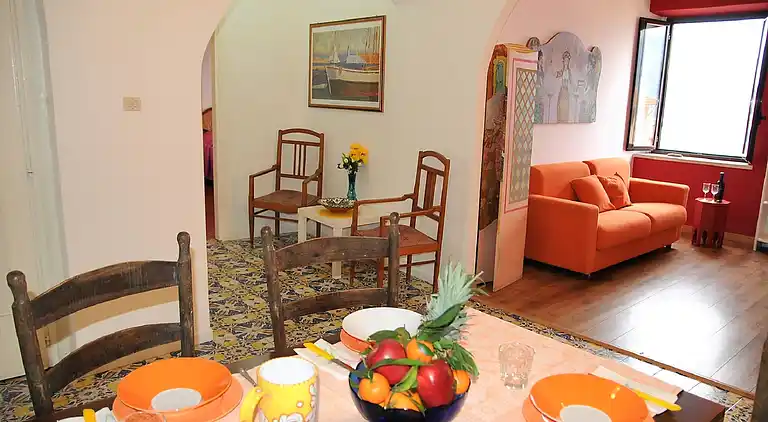 Belvedere-Haus mit Panoramaterrasse am Golf von Gaeta