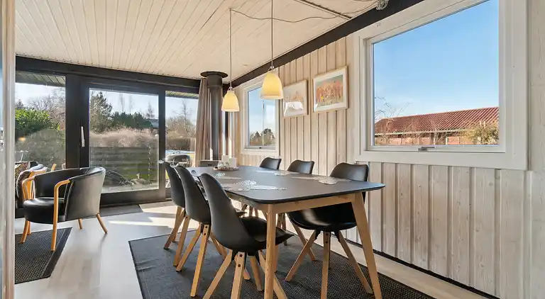 Ferienhaus nahe idyllischem, ruhigem Strand