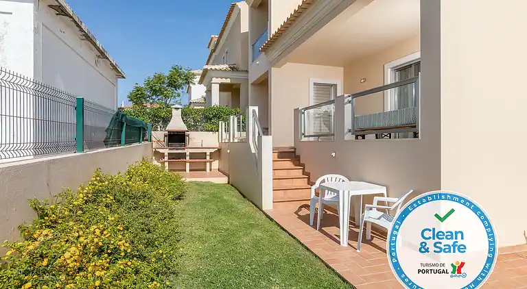 Ricardo House - Gale Beach