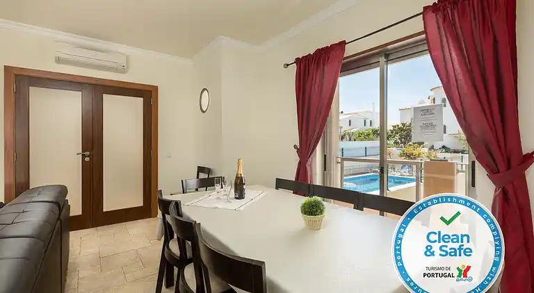 Ricardo House - Gale Beach