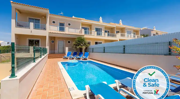 Ricardo House - Gale Beach