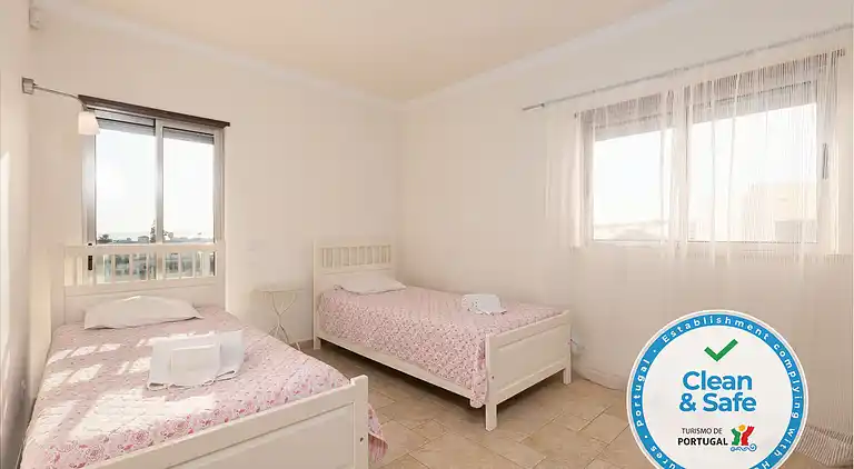 Ricardo House - Gale Beach