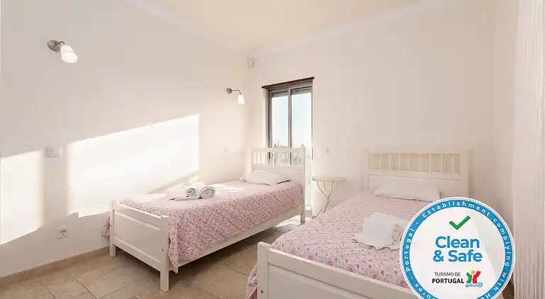 Ricardo House - Gale Beach