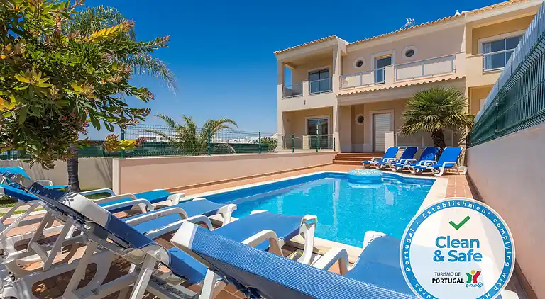 Ricardo House - Gale Beach