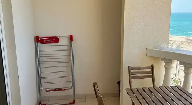 Newly renovated Gulf Studio With Gym beach pool Access