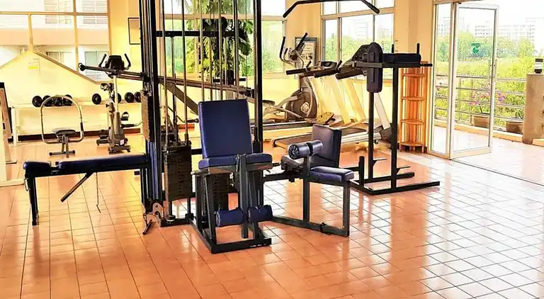 Jomtien Beach Condominium A2 mit stilvoller Küche im