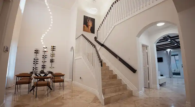 Miami Getaway: Beheiztes Poolhaus und Billardtisch-Villa