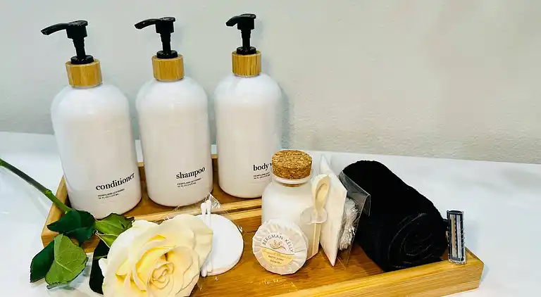 Miami Getaway: Beheiztes Poolhaus und Billardtisch-Villa