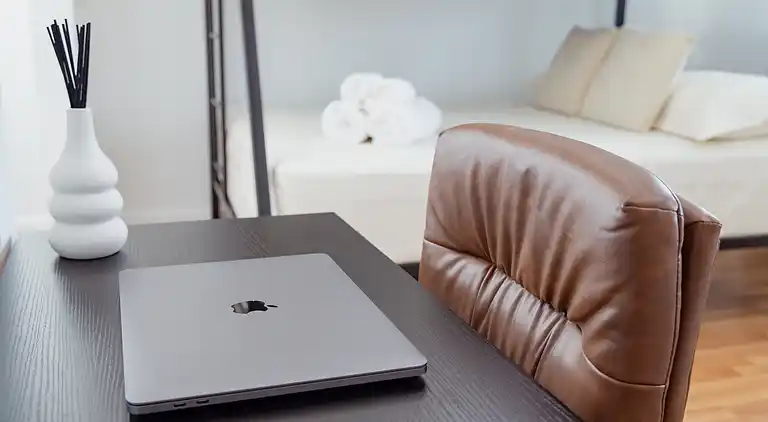 Miami Getaway: Beheiztes Poolhaus und Billardtisch-Villa