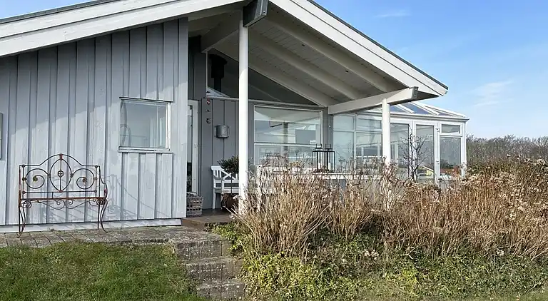 Schönes Ferienhaus mit Meerblick