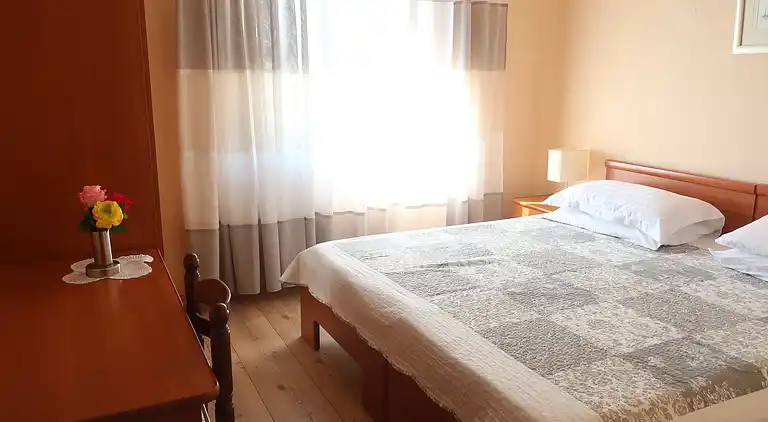 Two bedroom apartment with terrace and sea view Kanica,