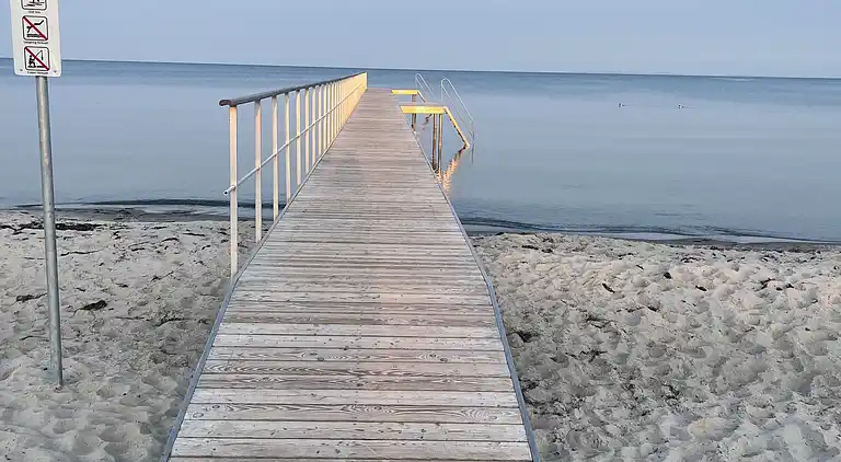 Stor villa i naturskønne omgivelser tæt på strand