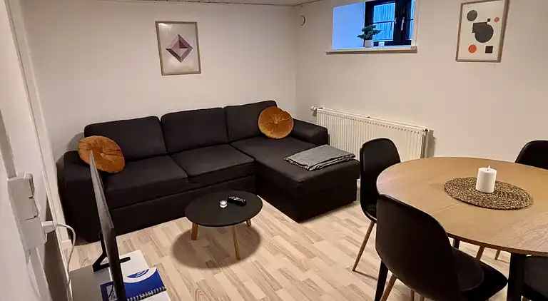 Gemütliche Ferienwohnung am Tejn Hafen