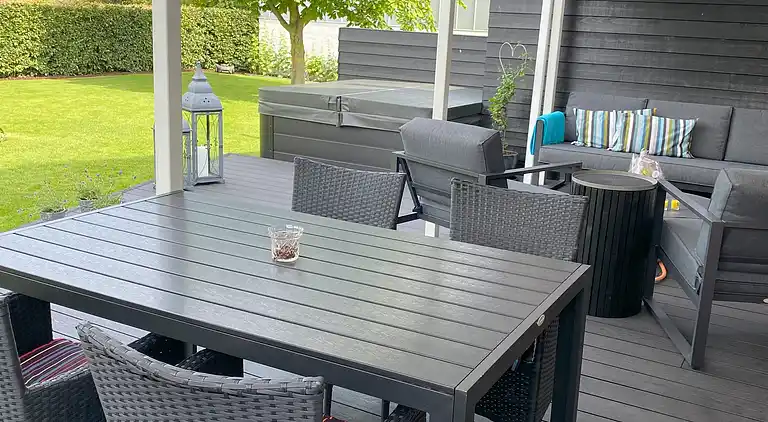 Luksuriøs landejendom midt i natur med welness