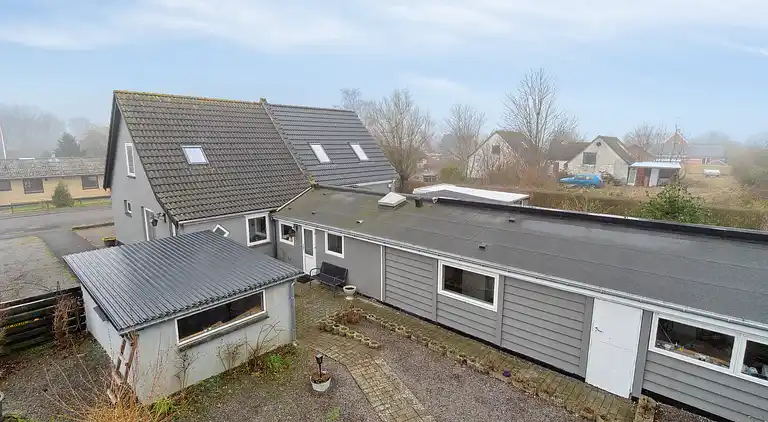 Hyggeligt sommerhus med masser sjæl og charme